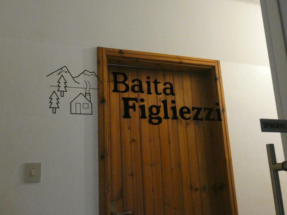 Baita Figliezzi Кастелло-Тезіно Екстер'єр фото